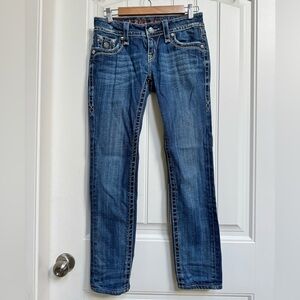 Rock Revival Celine Low Rise Skinny Jeans. Size 27” x 28.5”
